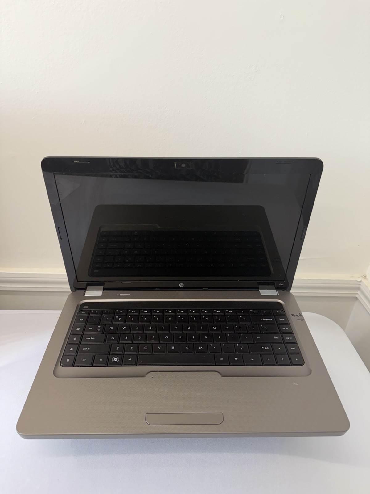 HP Notebook G62-435DX Laptop – Good Screen – AMD Turion II P540 – Read Des