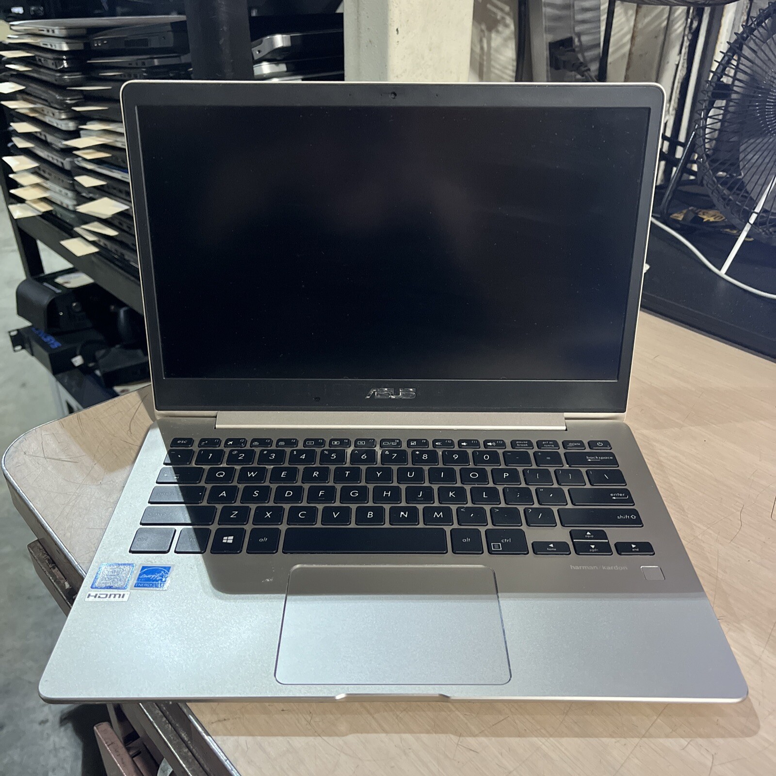 ASUS UX331U NOTEBOOK PC INTEL CORE I5 8TH GEN 8GB RAM NO HD .