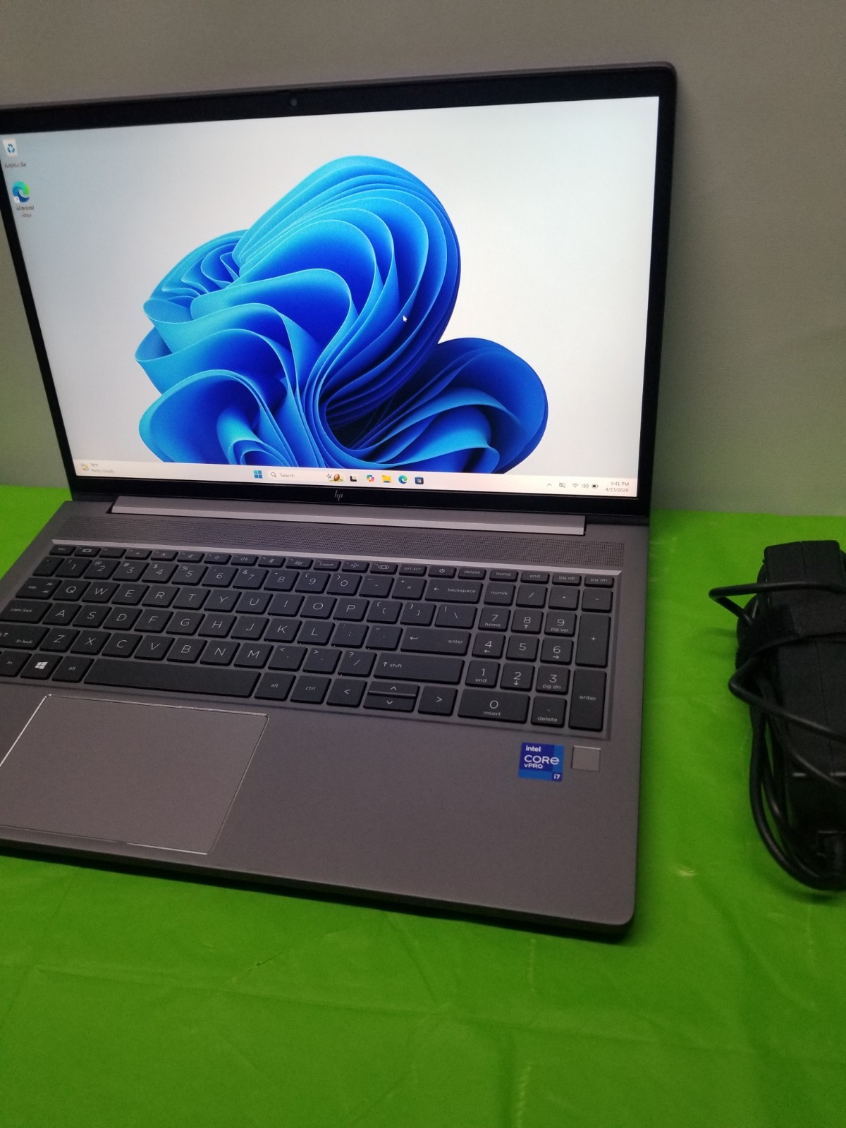 HP ZBook Power G8 15.6″ FHD Intel i7-11850H 32 GB 512 GB SSD,WIN 11 PRO 2.50GHZ