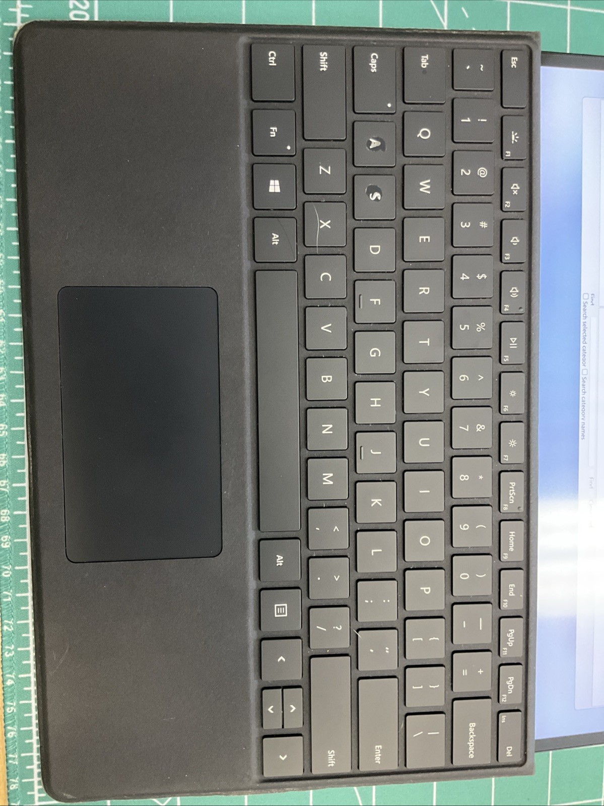 Microsoft Surface Pro 8 13” (512GB SSD Intel Core i7-1185G7 16GB RAM)
