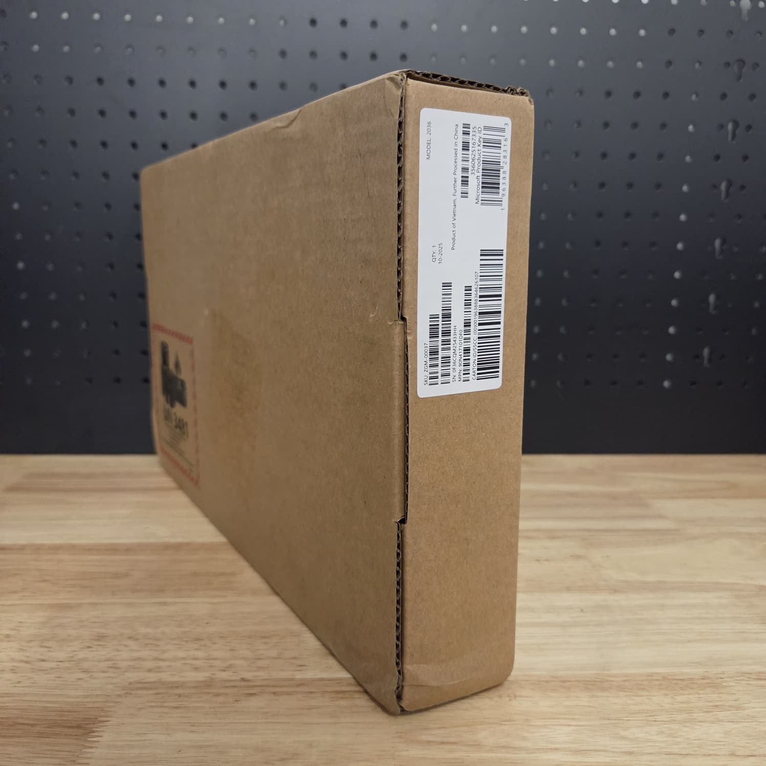 Microsoft Surface Laptop Copilot+ PC 13.8″ Touch-Screen Snapdragon