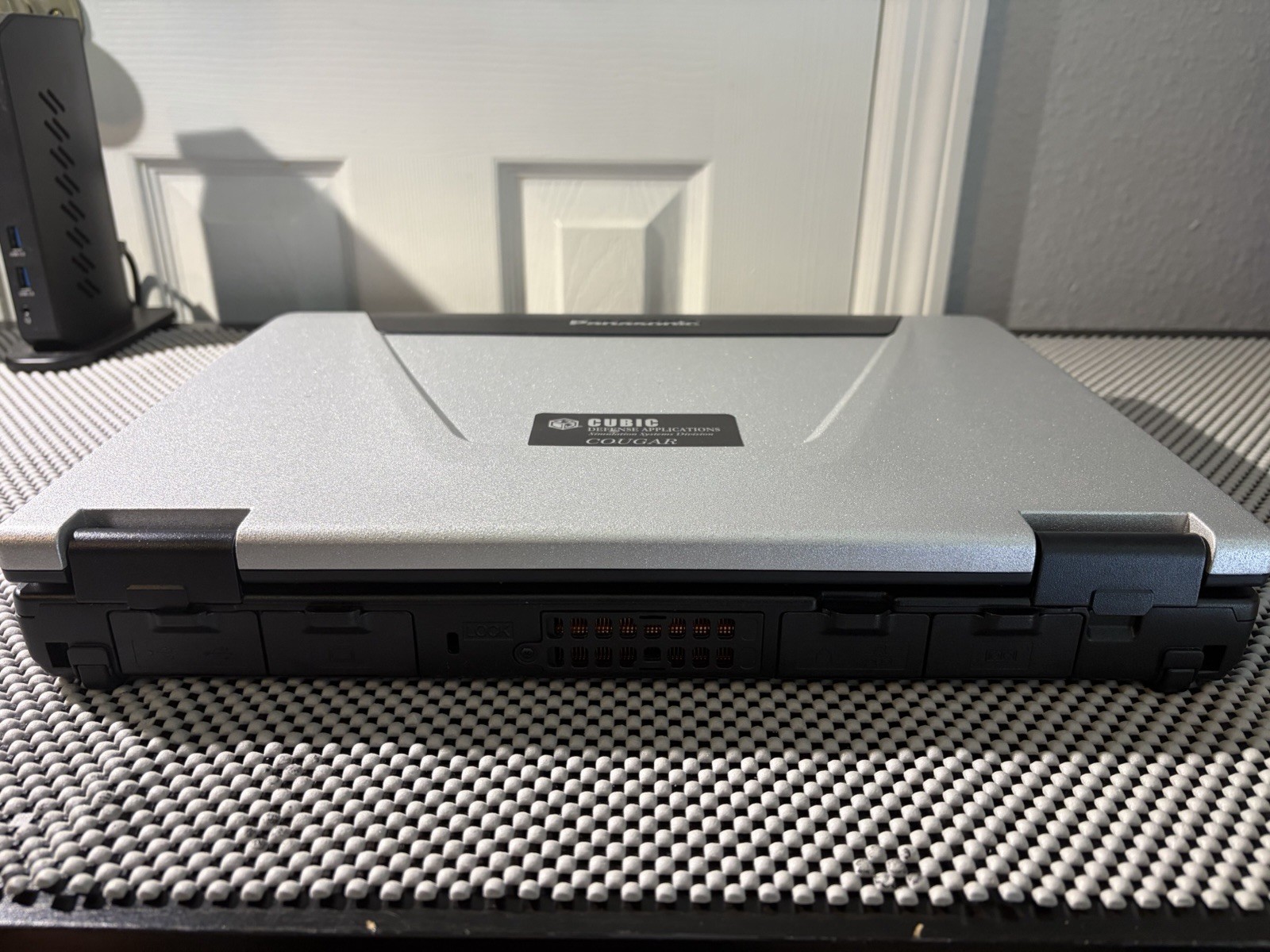 Panasonic Toughbook CF-52 Core 2 Duo P8400 2.26GHz 4GB 250GB SSD LTE WINDOWS 10P