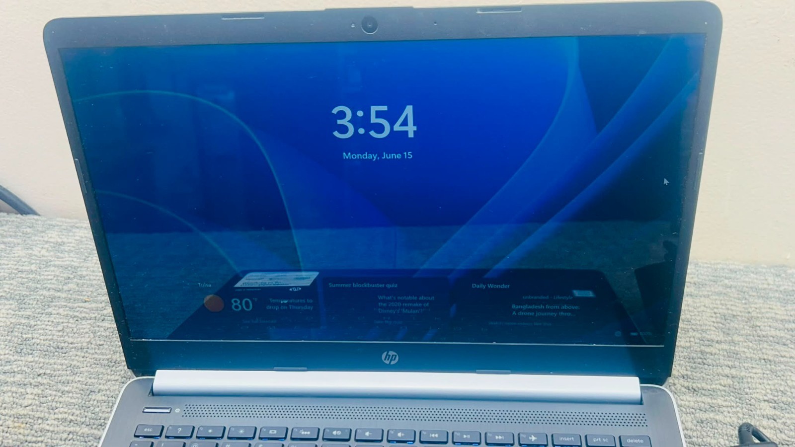 HP 14-df0023cl 14″ FHD Laptop Intel i3 4GB RAM 128GB SSD Silver Notebook 1034756