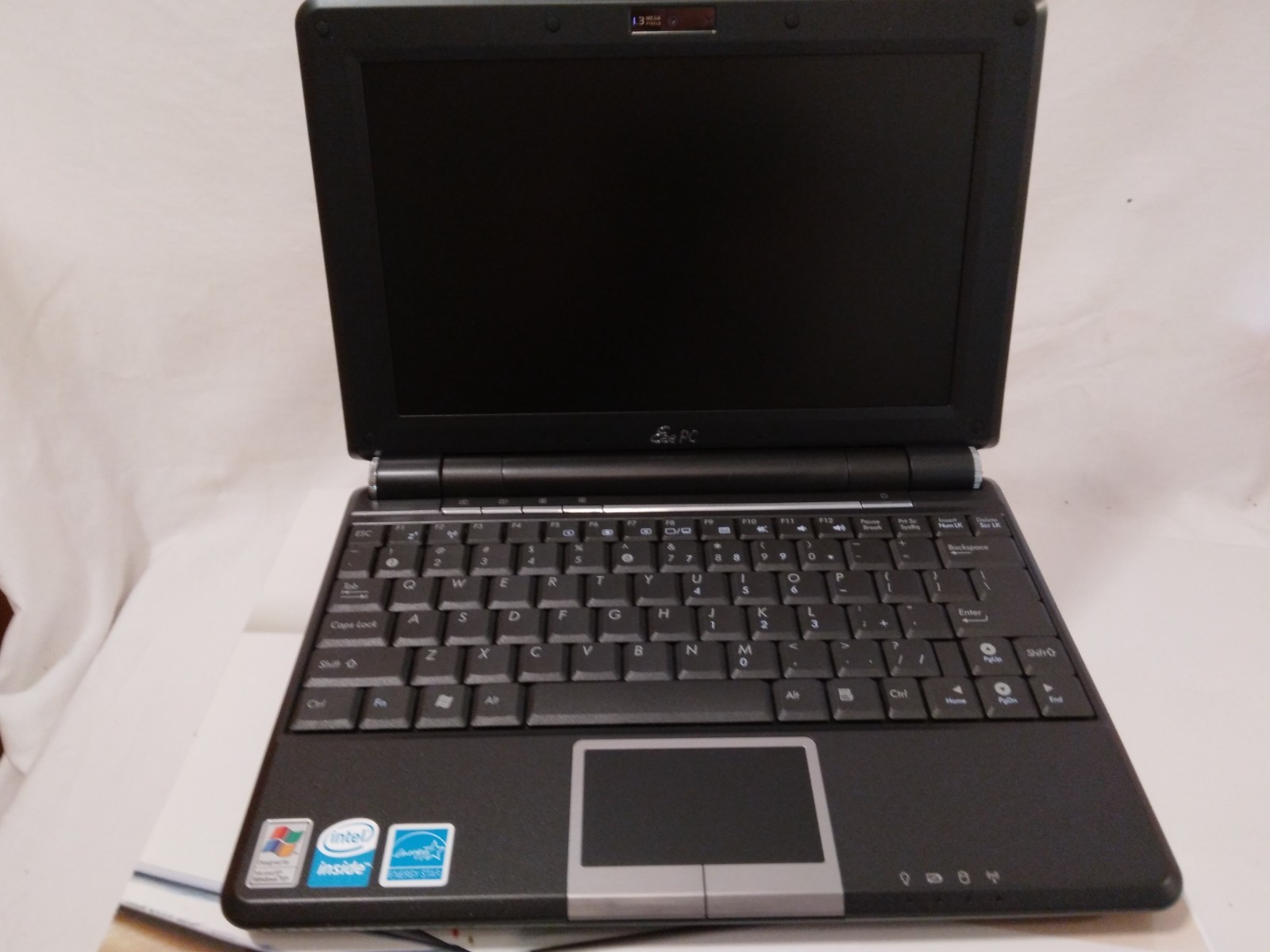 Asus Eee PC 1000HD – Open Box – Complete Kit – Sealed Charger – Untested