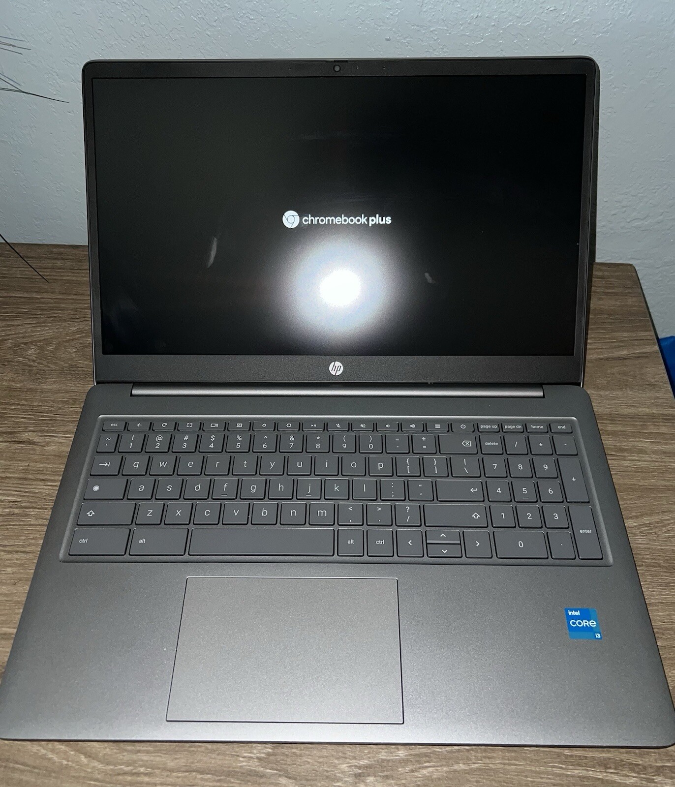 HP – 15.6″ Full HD Chromebook Plus – 8GB Memory – 128GB UFS – Mineral Silver