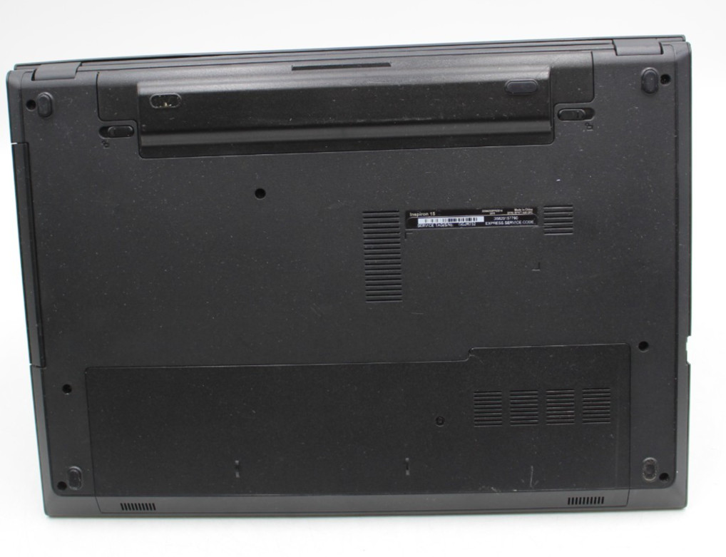 Dell Inspiron 3543 16.2in 500 GB HD 4 GB RAM i5-5200U 30 day warranty No OS
