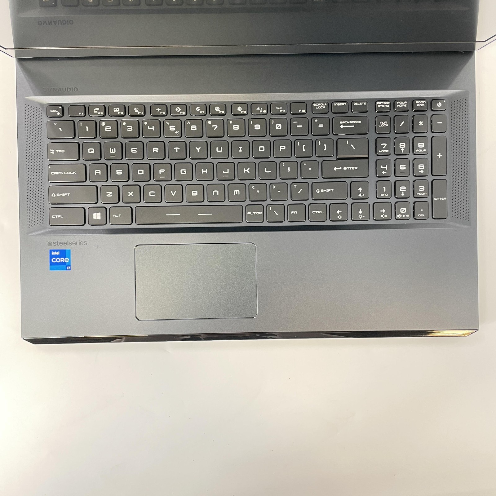 MSI Raider GE76 17.3 144Hz FHD i7-11800H 2.30GHz 16GB 1TB/512GB RTX 3080 Good