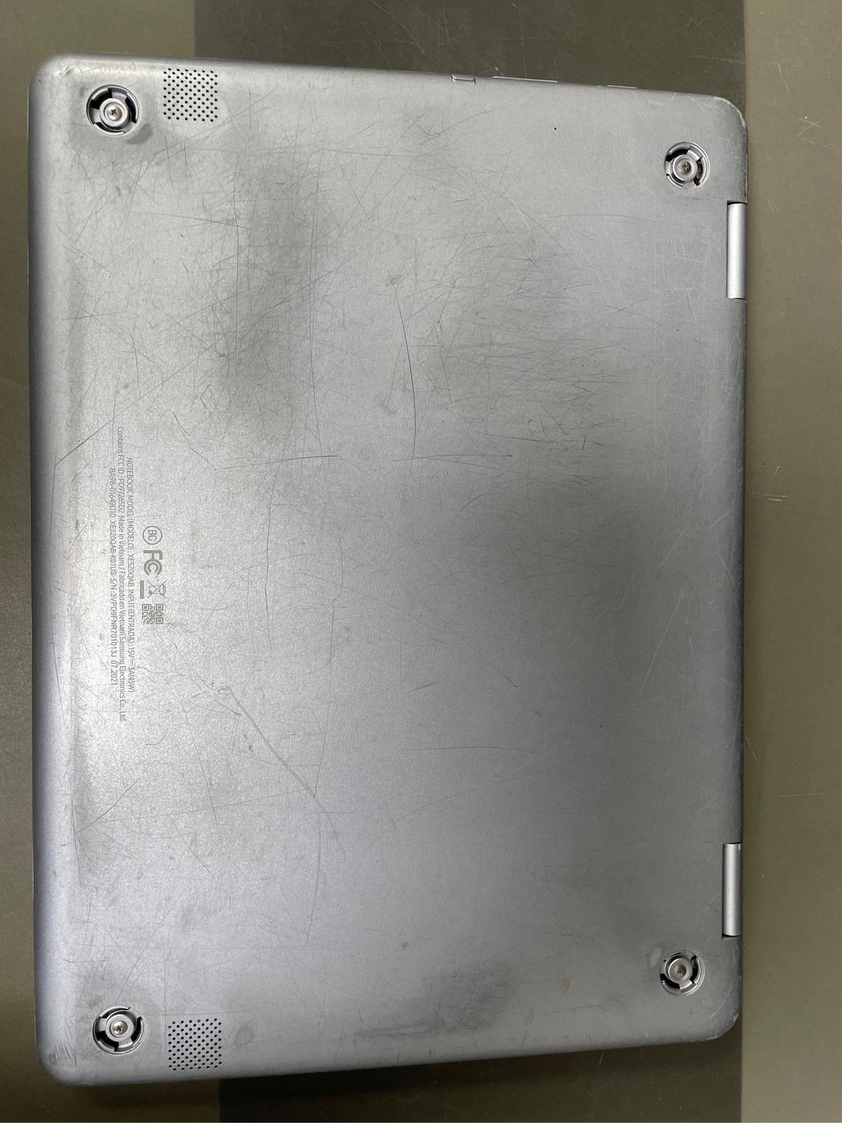 Samsung Chromebook 12.2″ XE520QAB-K04US, Touchscreen