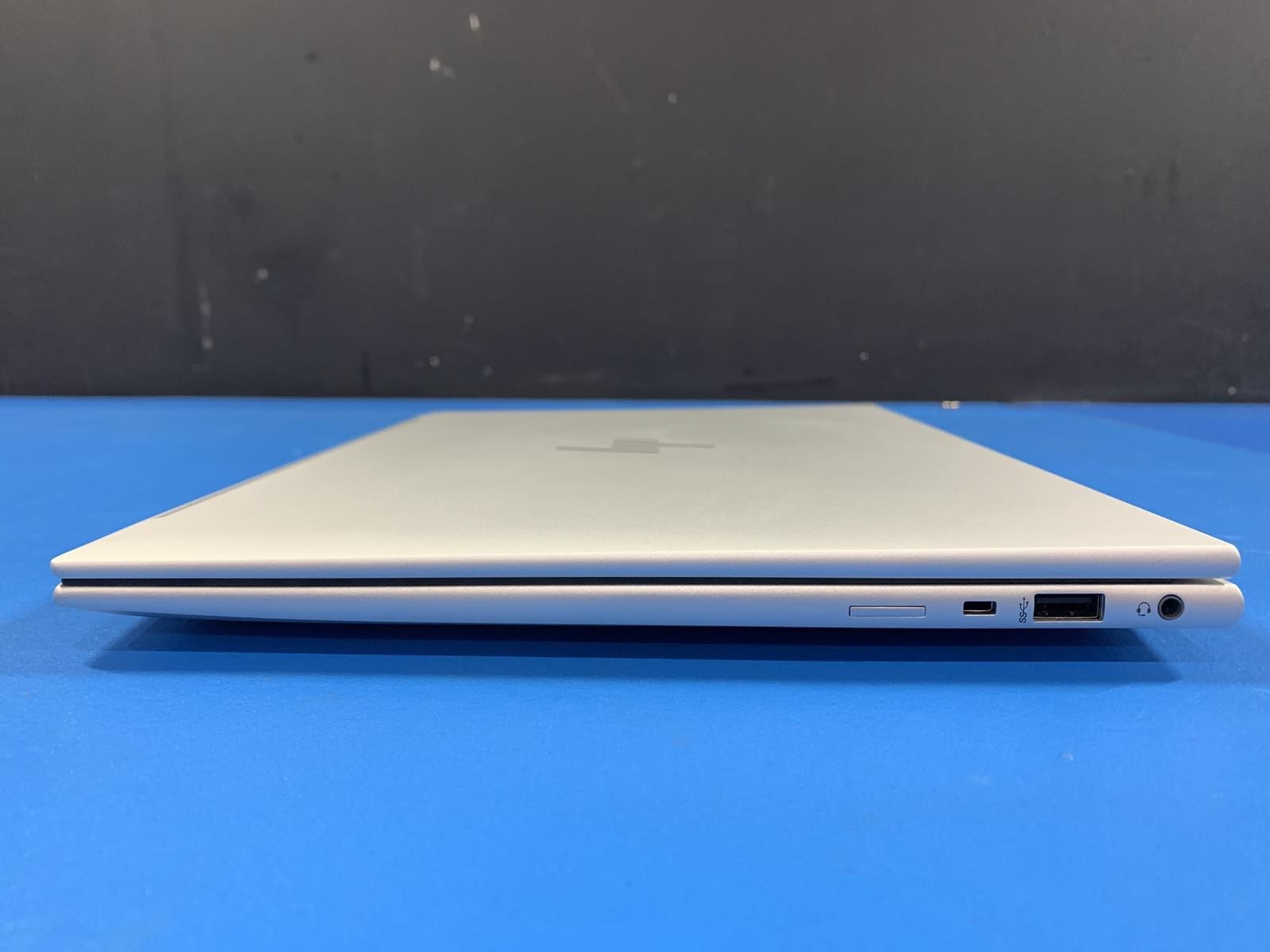 HP EliteBook 840 G9 Core i7 1255U 2.61GHz 16GB DDR5 512GB SSD NO Touch NO OS