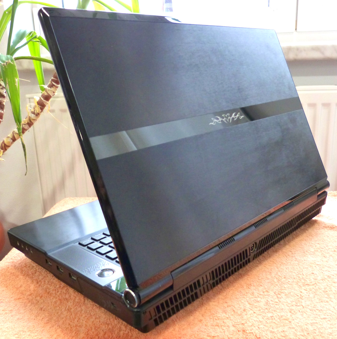 XMG CLEVO X7200 Workstation LEGEND Desktop Replacement l SSD Windows 11 PRO i7