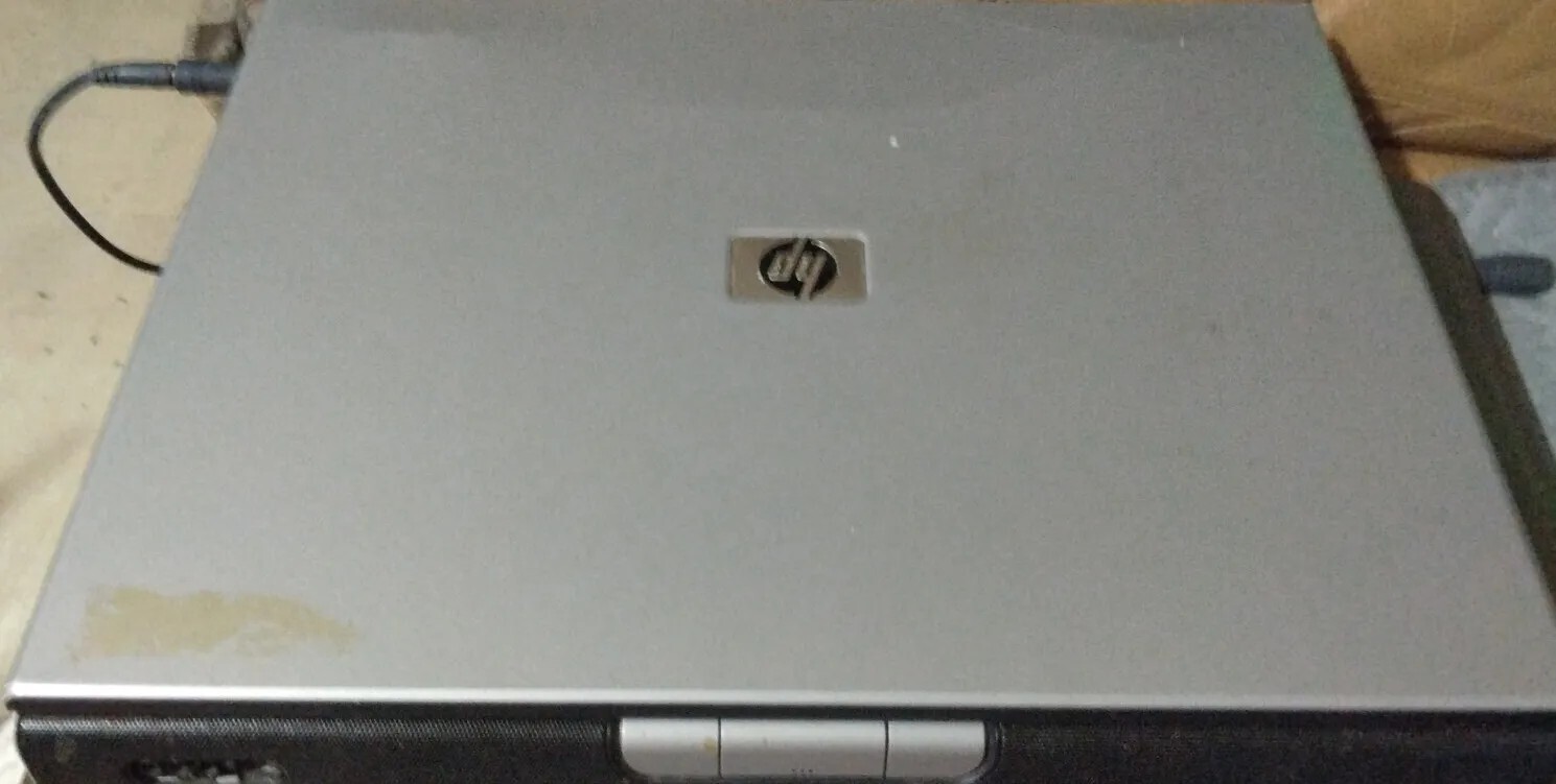 ( As Is /Screen Will Not Light HP Pavilion dv-4000 Widescreen 15.4 inch Laptop