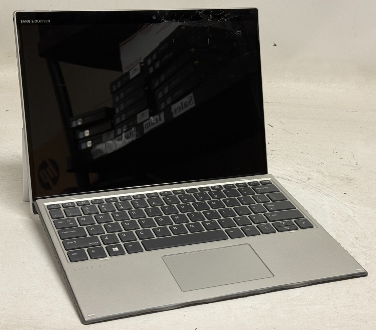 HP Elite x2 G8 2in1 (i7-1185G7 – 16GB RAM – 256GB SSD – Win11Home – PARTS)
