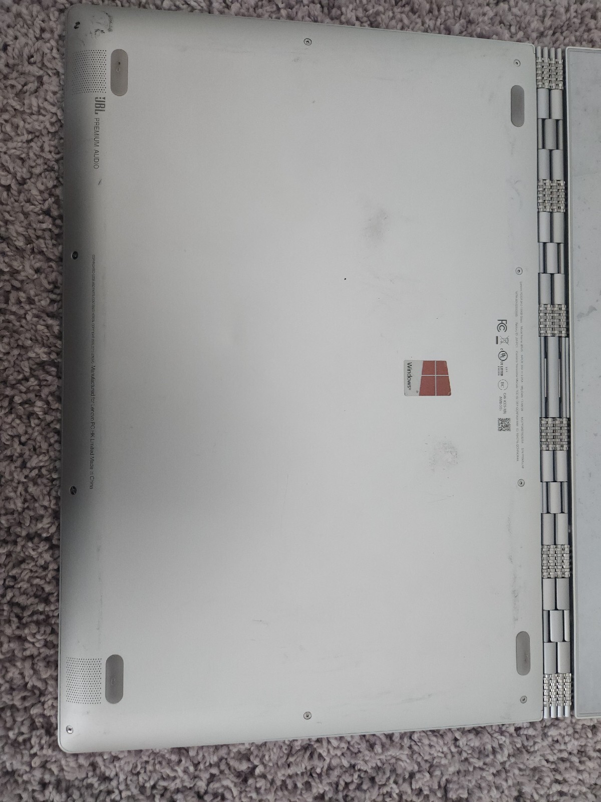Lenovo SPECIAL EDITION Yoga 910 STAR WARS REBEL ALLIANCE – RARE 4.5/5 Condition.