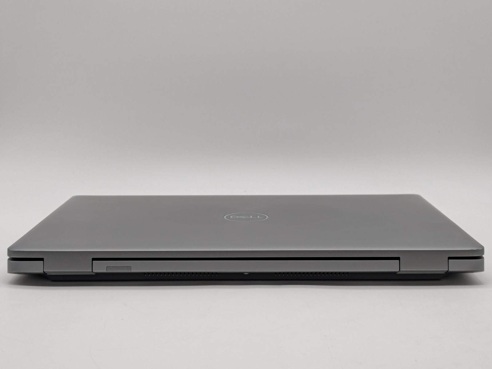 Dell Latitude 5531 15″ FHD I7-12800H 1TB SSD 16GB W11P GeForce MX550 Webcam