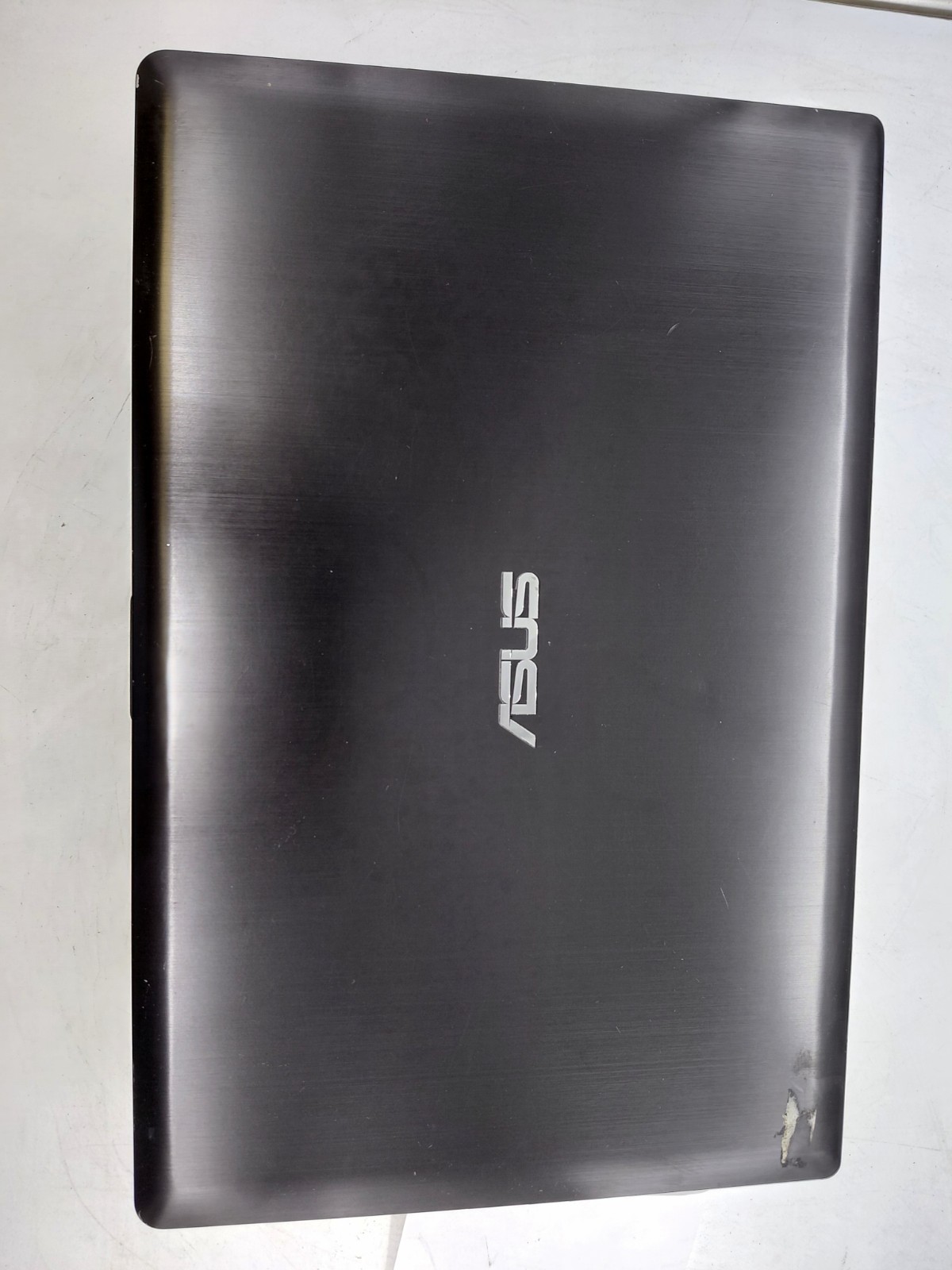 MIXED LOT ASUS VivoBook S500CA/Latitude 5590/Latitude 5500/HP EliteBook 8470p