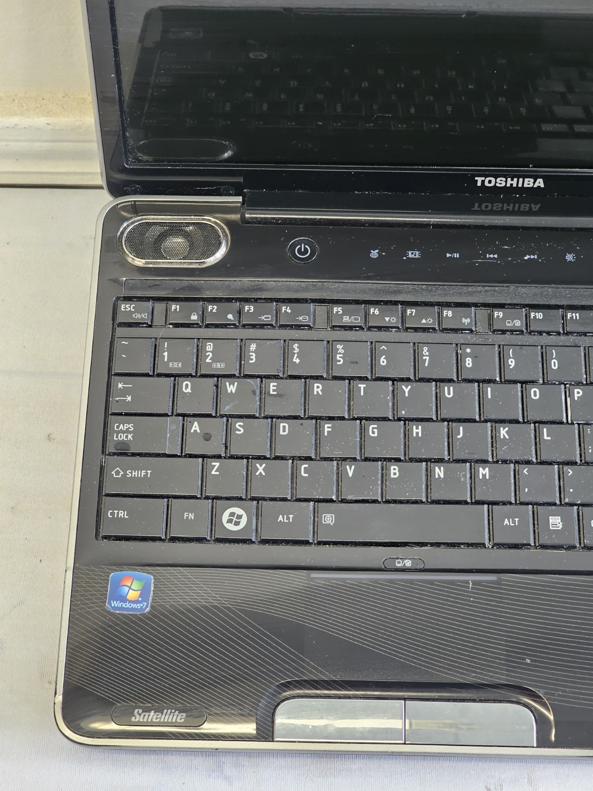 Toshiba Satellite A505-S6980 Laptop – Intel Duo T6600 – BAD BATT – Parts – READ