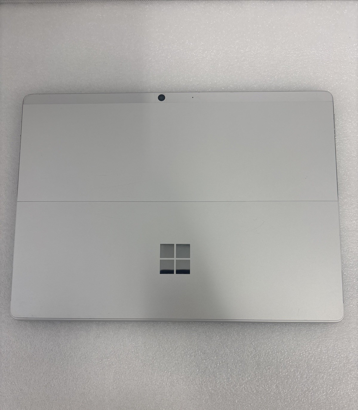 Microsoft Surface Pro 8 13″ (256GB, Intel i5 11th, 16GB, LTE) Platinum *Read*
