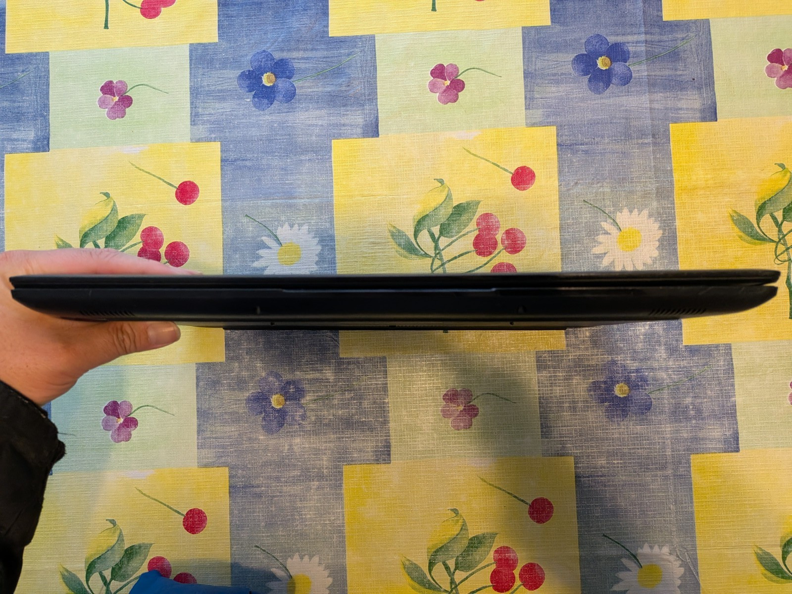 Dell Latitude 3500 (Core i5-8265U 1.60GHz, 16GB Memory, 256GB SSD, Windows 11)