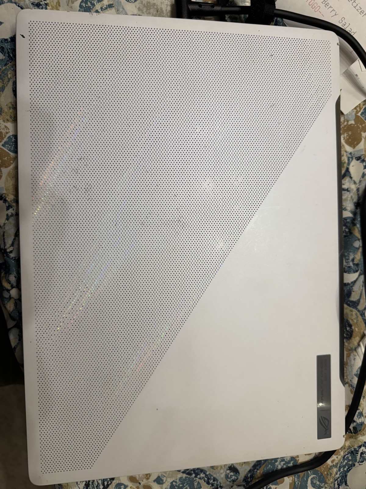 asus rog zephyrus g14 2023 No SSD