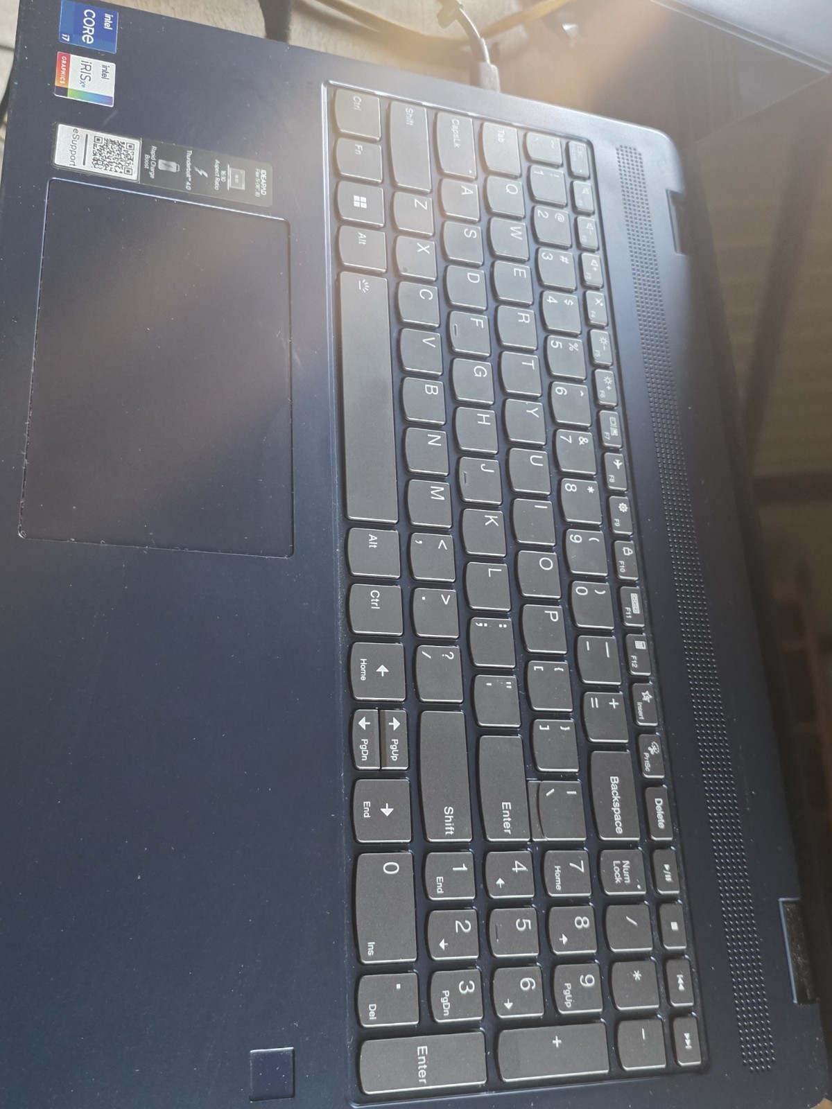 Lenovo IdeaPad Flex 5 2n1 16IRU8 16″ Intel Core i7 13th Gen., Power