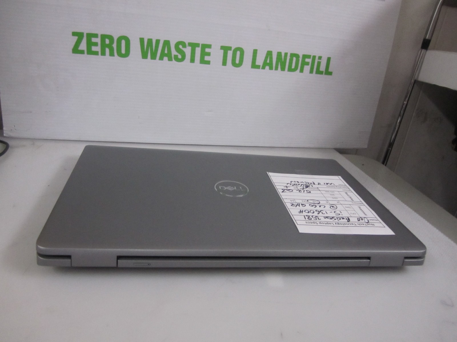 Dell Precision 3581 i5-13600H 4.60GHz 16GB 512GB M2SSD LAPTOP UBUNTU + AC
