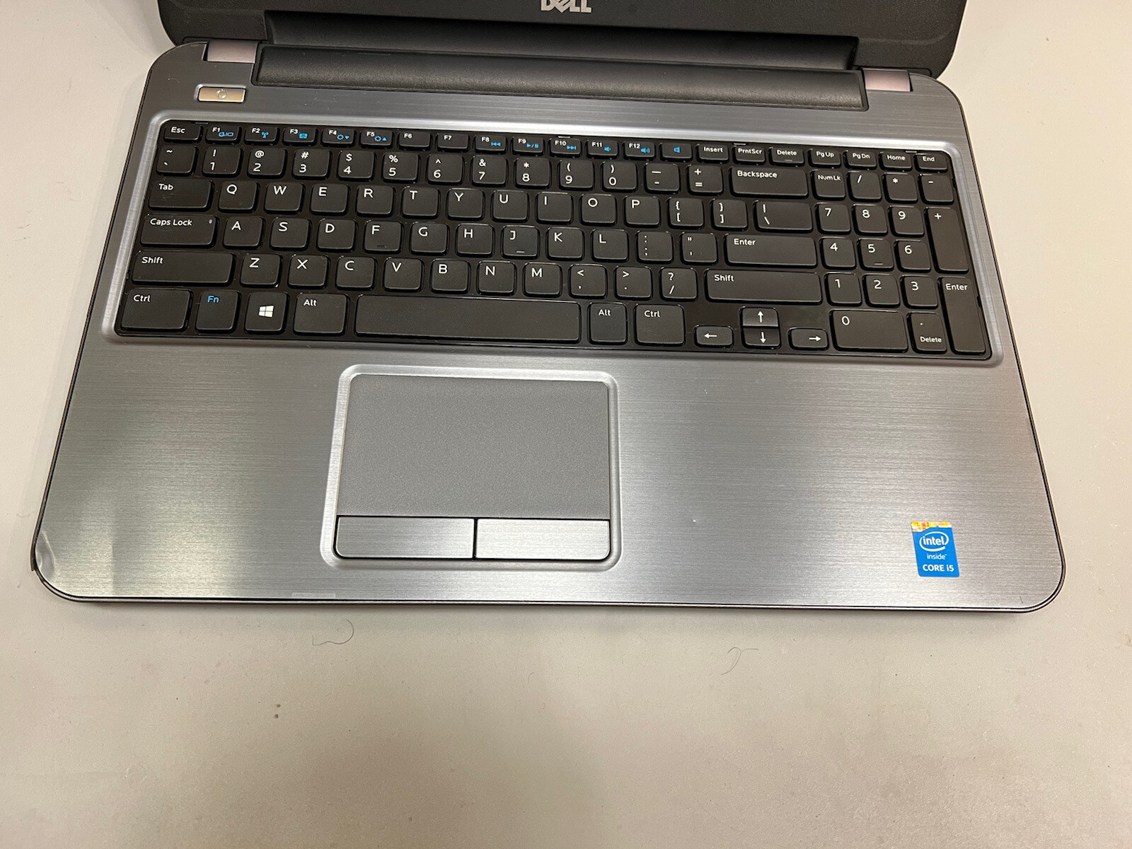 Dell Inspiron 5537 15.6″ Intel Core i5-4200U 4GB RAM 160GB SSD WEBCAM BLUETOOTH