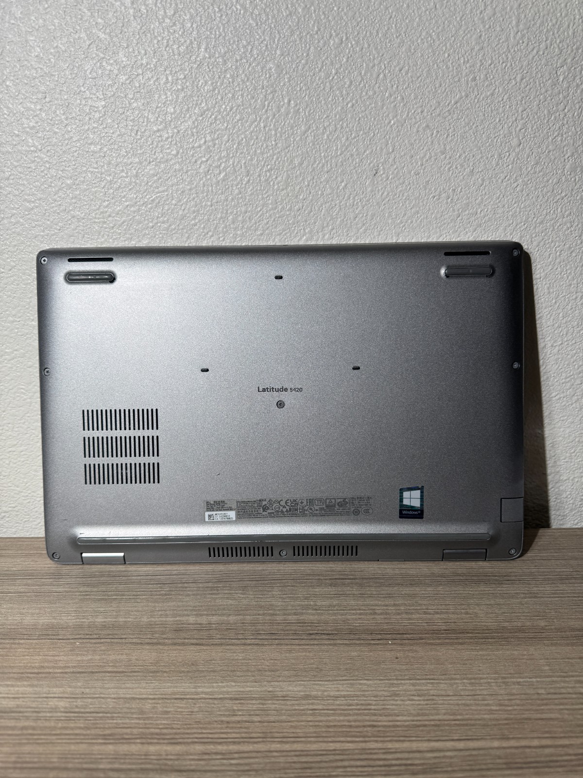 Dell Latitude 5420 Laptop [i7-1185G7, 256GB NVMe, 16GB Ram] GoodBatt