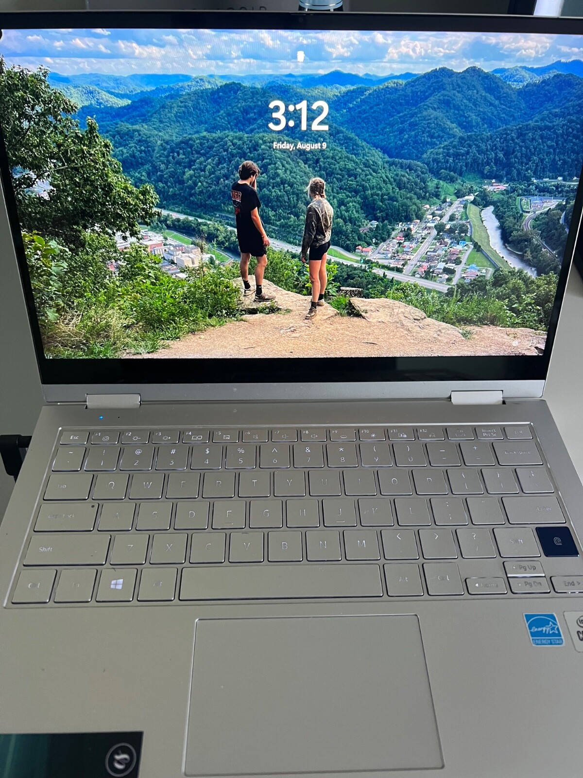 Samsung Galaxy Book Ion 13.3″ (512GB SSD, Intel Core i7 10th Gen., 4.90 GHz,…
