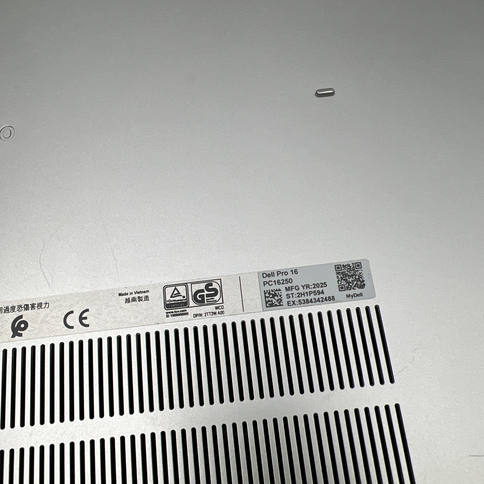 Dell Pro 16″ PC16250 Core Ultra 5 235U 16GB 512GB SSD W11P – Used Condition