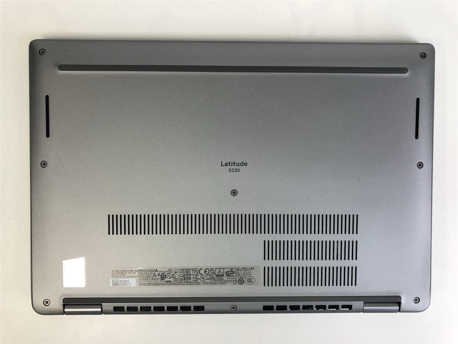 Dell Latitude 5330: Intel Core i5-1235U 1.3GHz – 8GB – 256GB (SELECT)