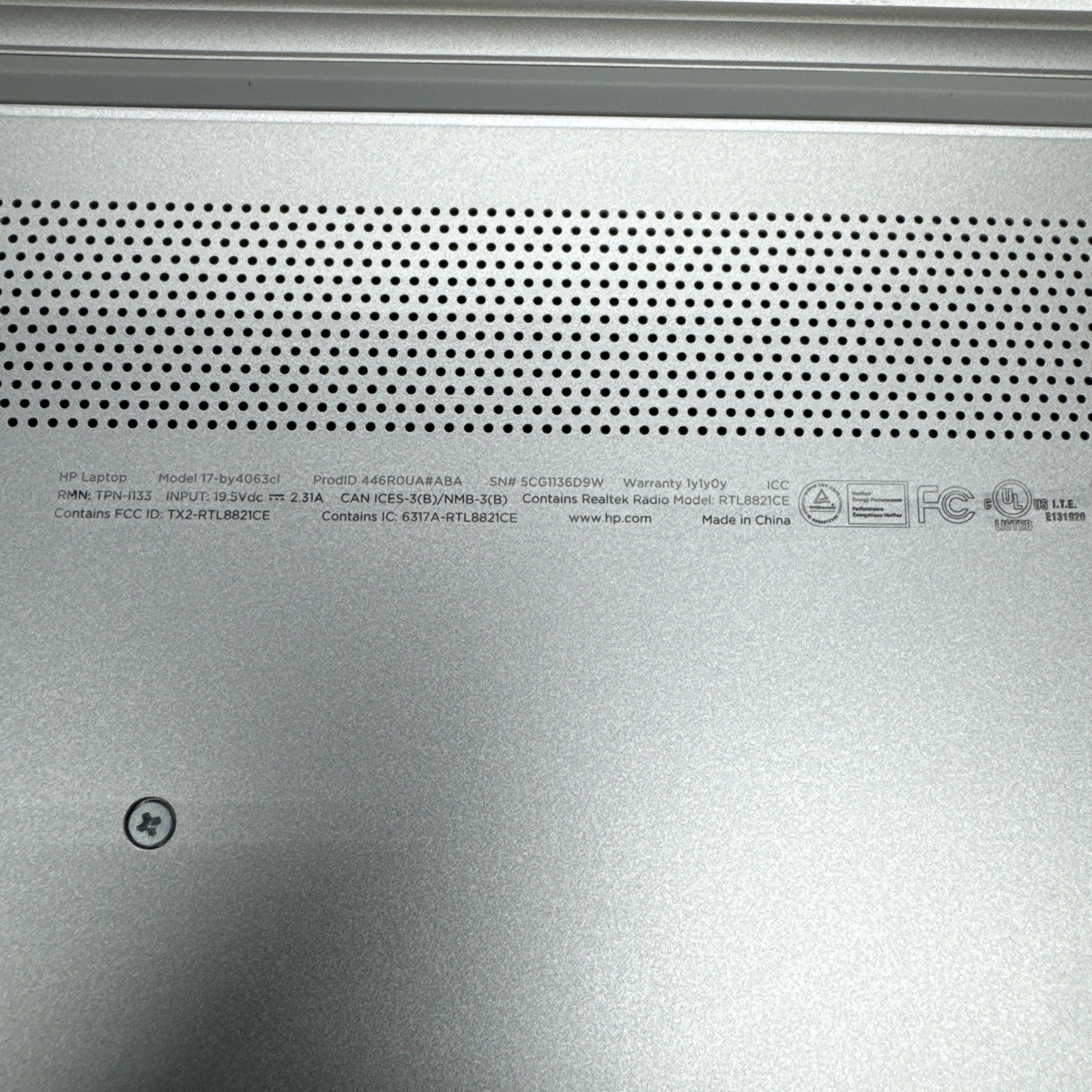 HP 17inch By4063cl
