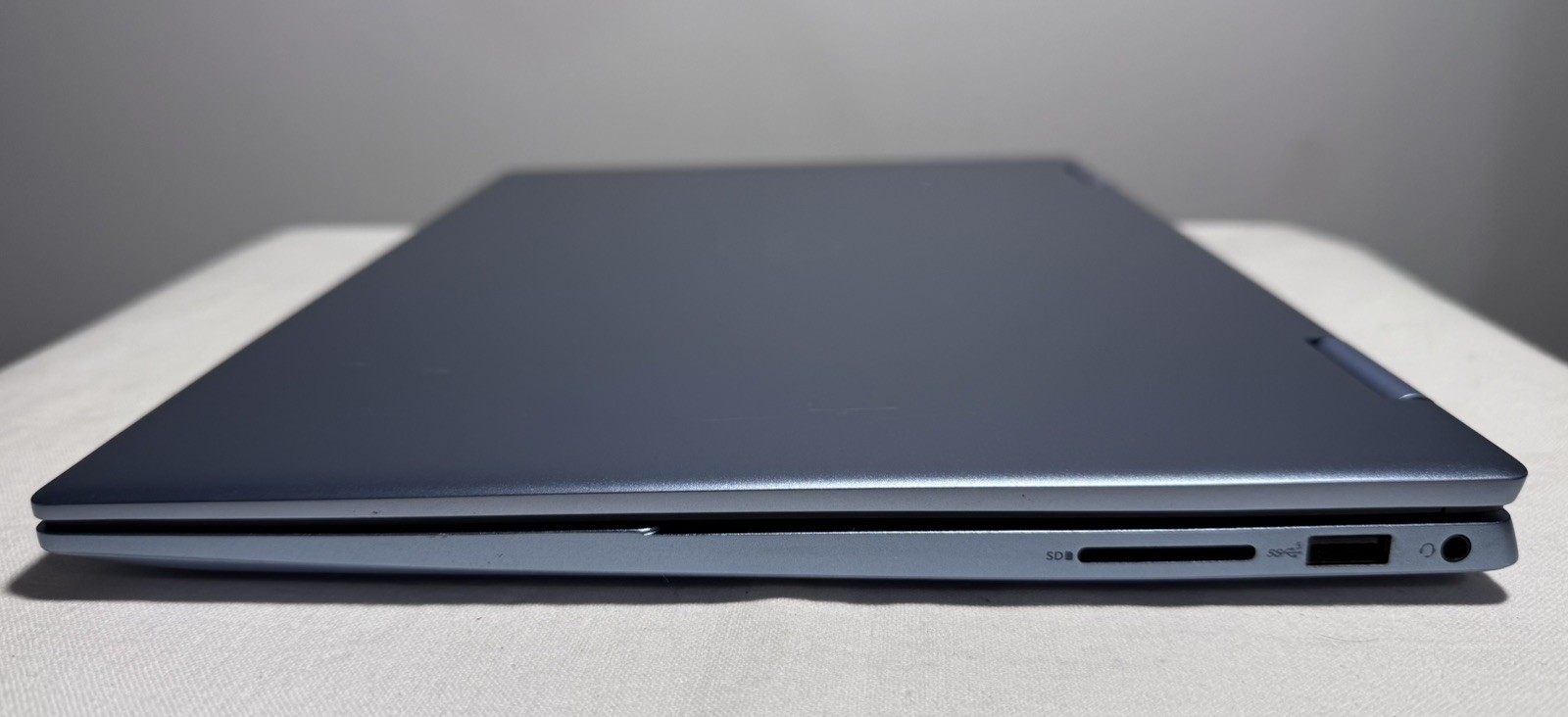 Dell Inspiron 14 7435 2in1 AMD Ryzen7 14″ 16GB RAM 512GB SSD WIN11P READ