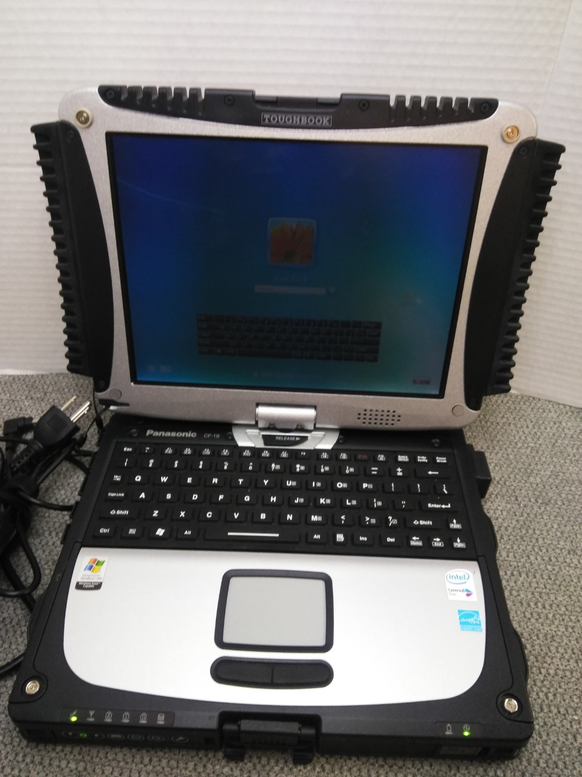 Panasonic CF-19 TOUGHBOOK 10” MICROSOFT WINDOWS, XP TABLET (READ)