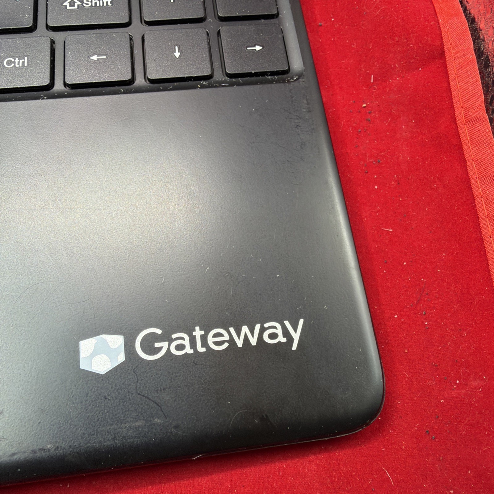 Gateway GWTN141-5BK Intel Celeron N4020 1.1GHz 4GB Microsoft 365 Untested