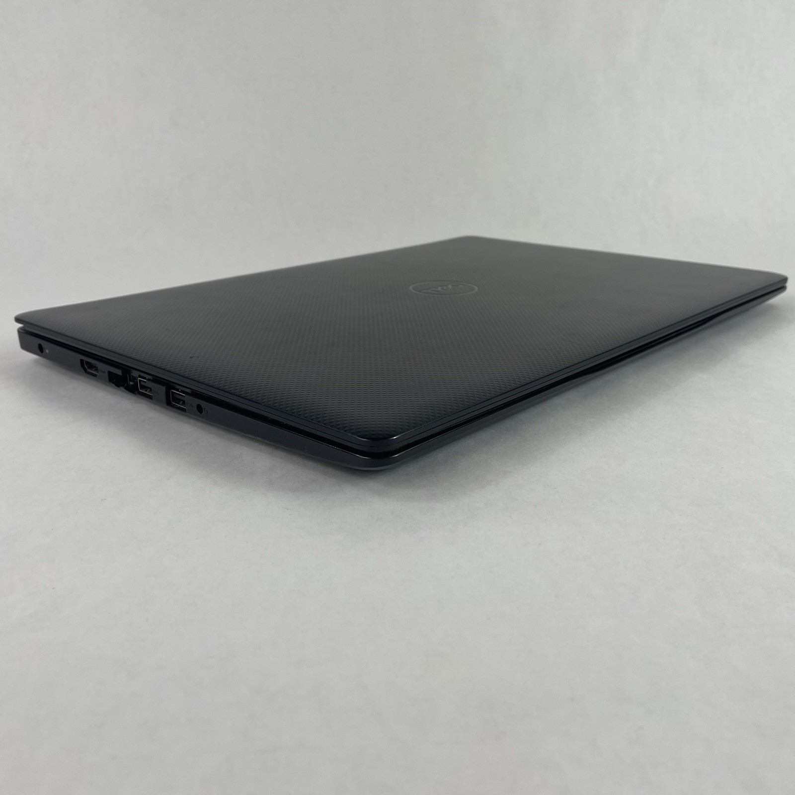 Dell Vostro 3590 15.6″ i5-10210U 1.60 GHz 8 GB RAM No SSD No OS No Battery