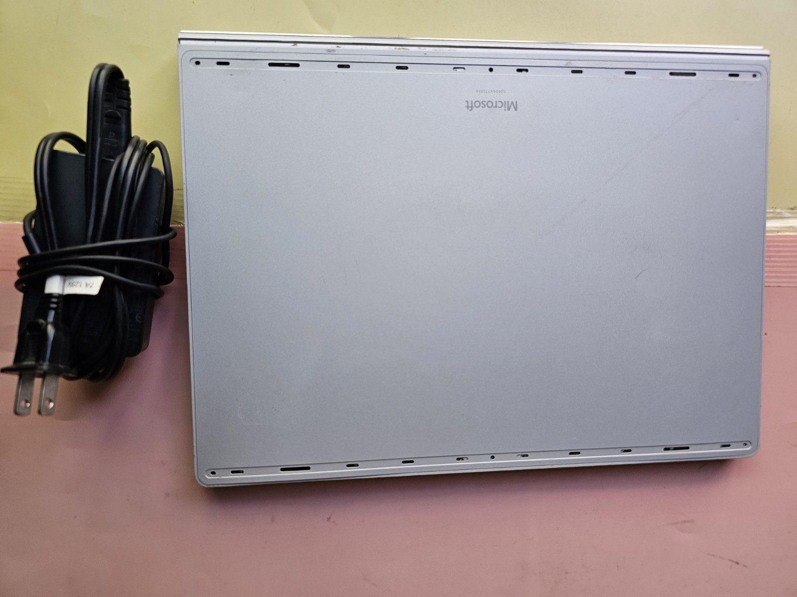 Microsoft Surface Book Core i7-6600U 8GB RAM 256GB SSD NVIDIA BLUETOOT 3000×2000