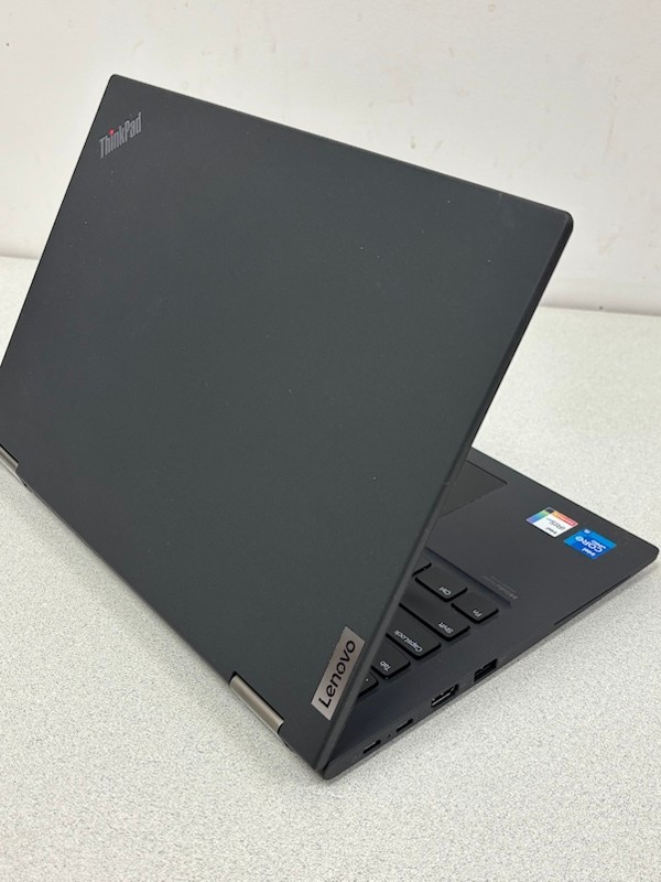 Lenovo ThinkPad X13 Yoga Gen 2 13″ Touch i5-1145G7 16GB 256GB SSD W11Pro- Laptop