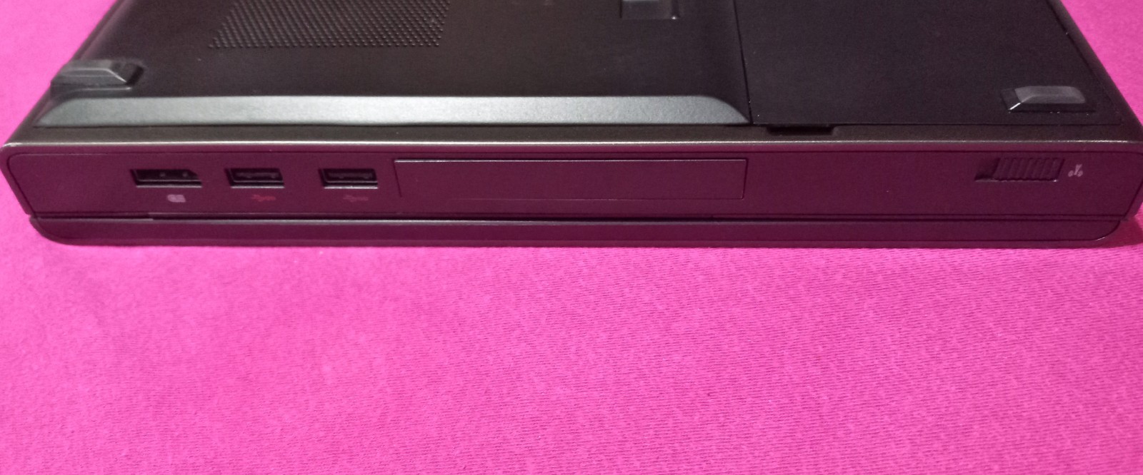 Dell Precision M6600 laptop Intel I7-2760qm 2.4-3.5Ghz 16GB ram 512GB AMD M290X