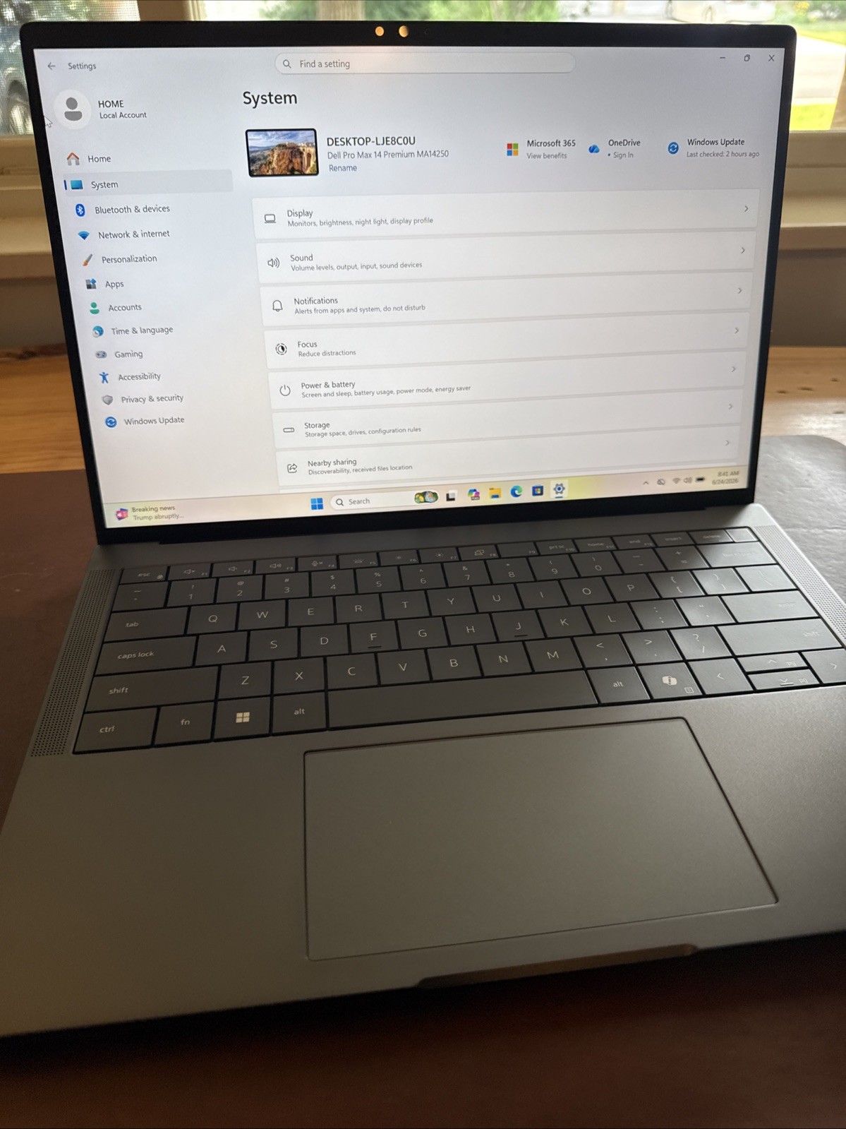 Dell Pro Max 14 Premium FHD+ Intel Ultra 9 285H 64GB 1TB RTX PRO 2000 Blackwell