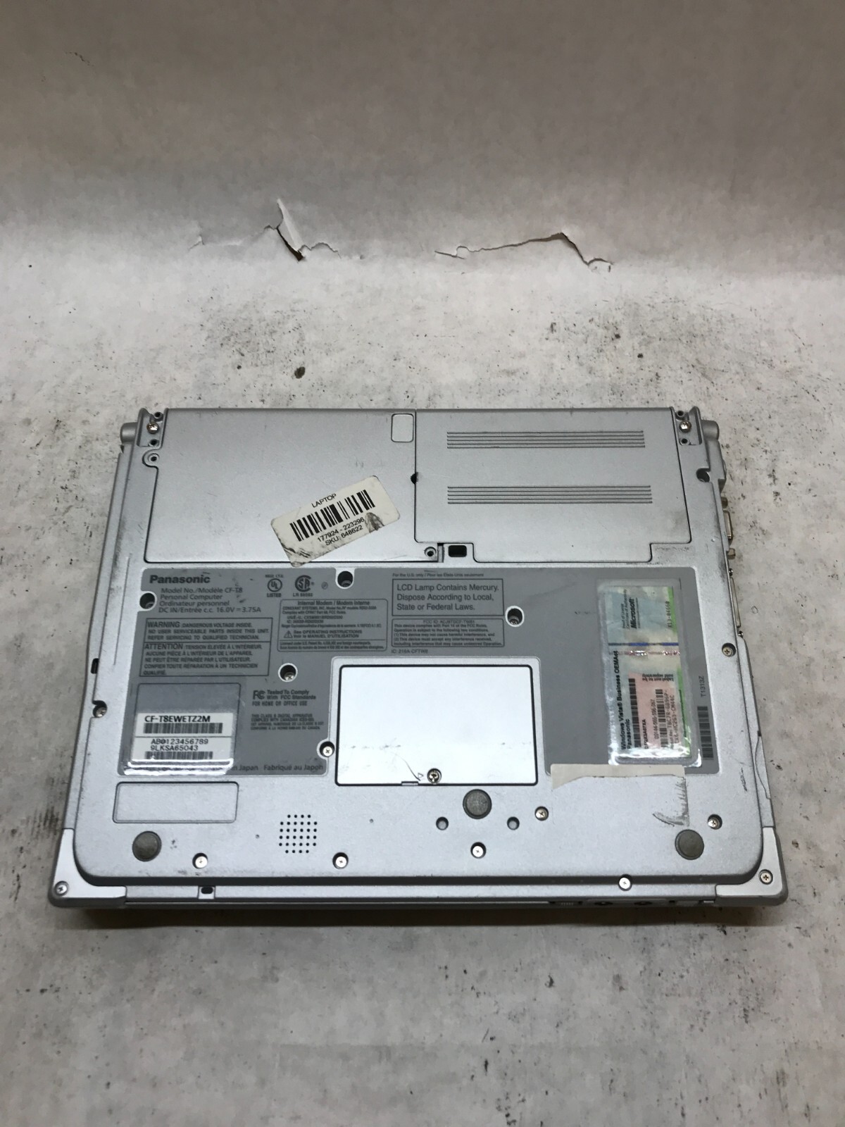 Panasonic ToughBook CF-T8 12.1″ Core 2 Duo U9300 1.2GHz 3GB RAM NO HDD/OS – -DW