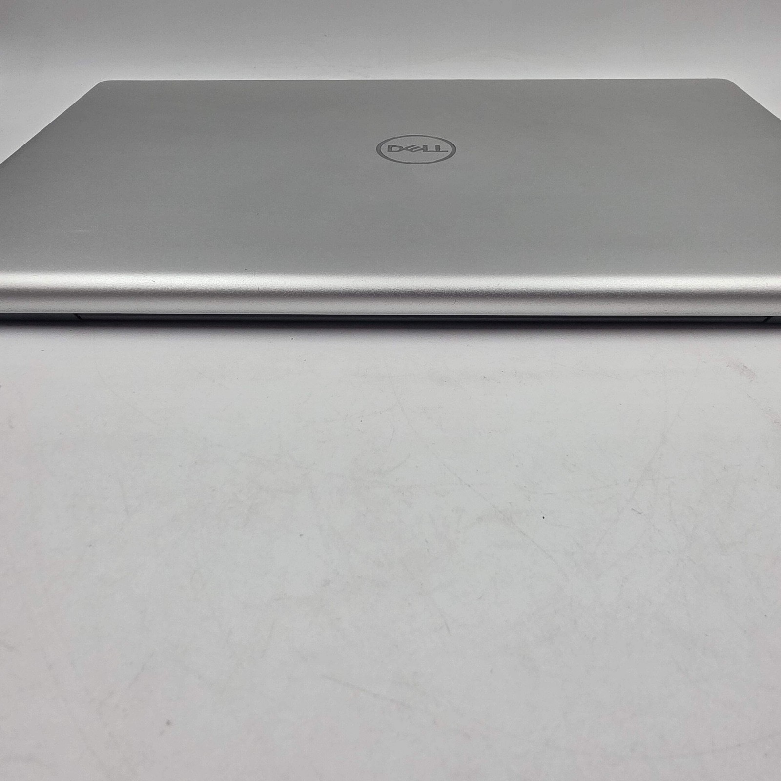 Dell Inspiron 5510 15.6″ Core i7-11390H 2.9GHz 16GB RAM 512GB SSD