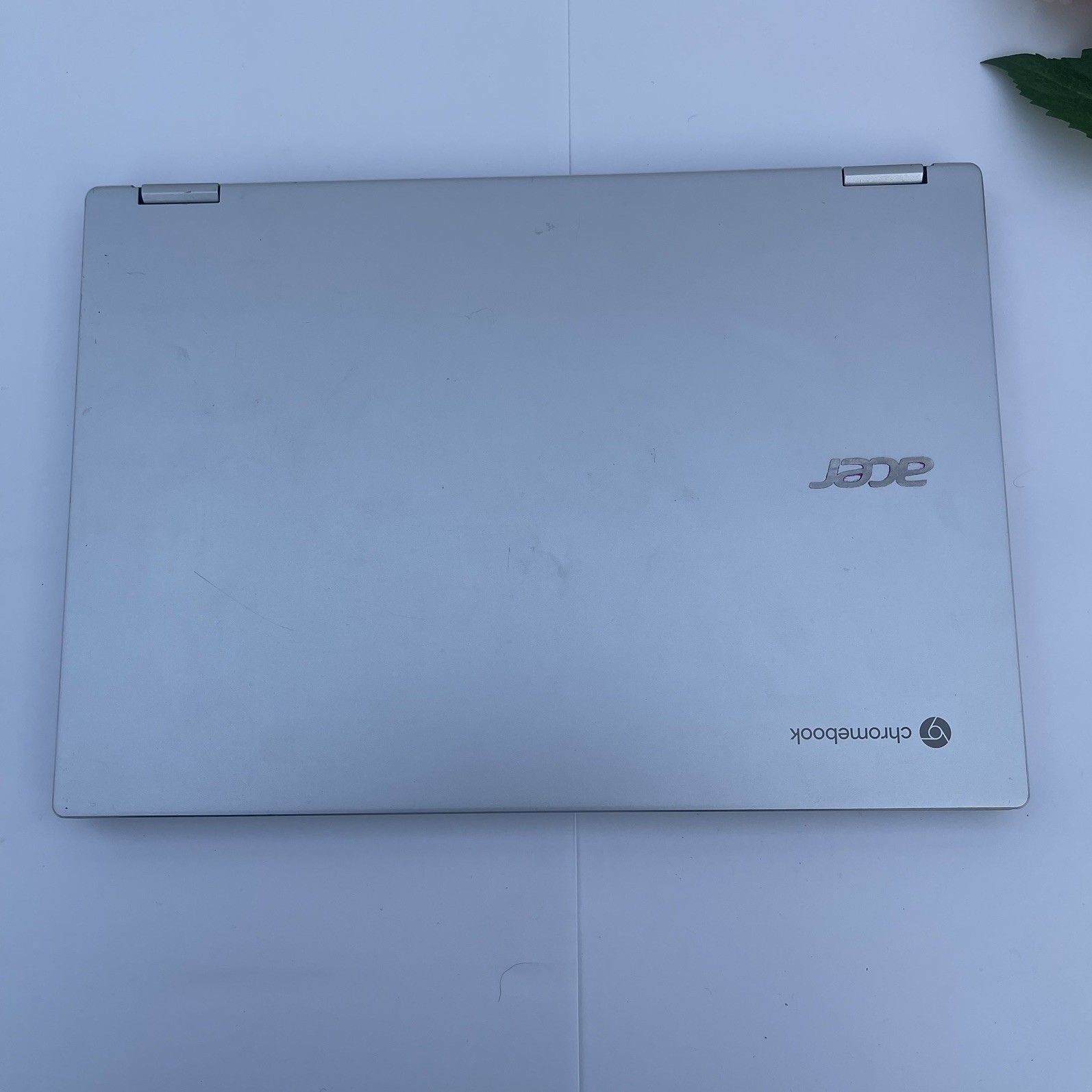 Acer CP514-1H-R3VR Spin 514 Chromebook 14″ AMD Ryzen R3 4GB RAM 64GB EMMC