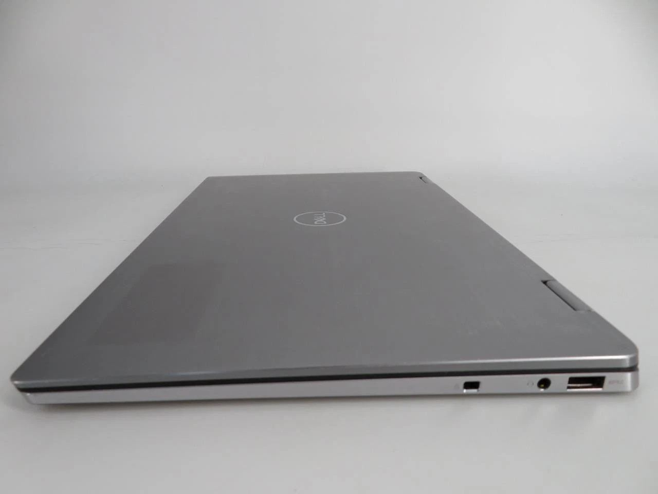 Dell Latitude 9520 2-in-1| i7-1185G7 |16 GB| 512 NVMe| 15.6″ Touch Win 11 Office