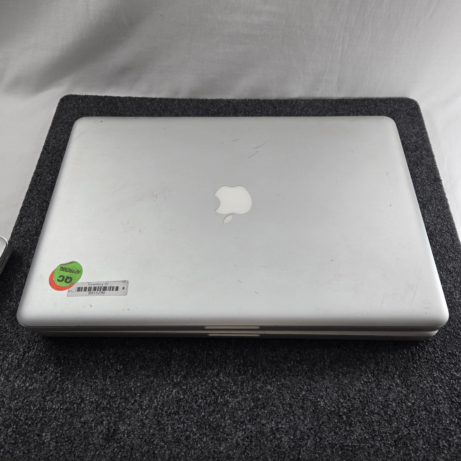 Lot of (4) Apple MacBook Pro A1286 Core 2 Duo – Mixed condition — PARTS