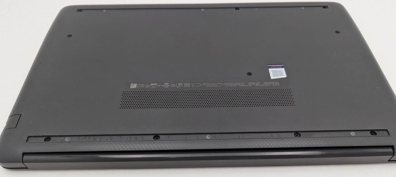 Incomplete HP 250 G7 15.6″ Laptop Intel i7-1065G7 1.30GHz 8GB RAM *BIOS LOCKED*