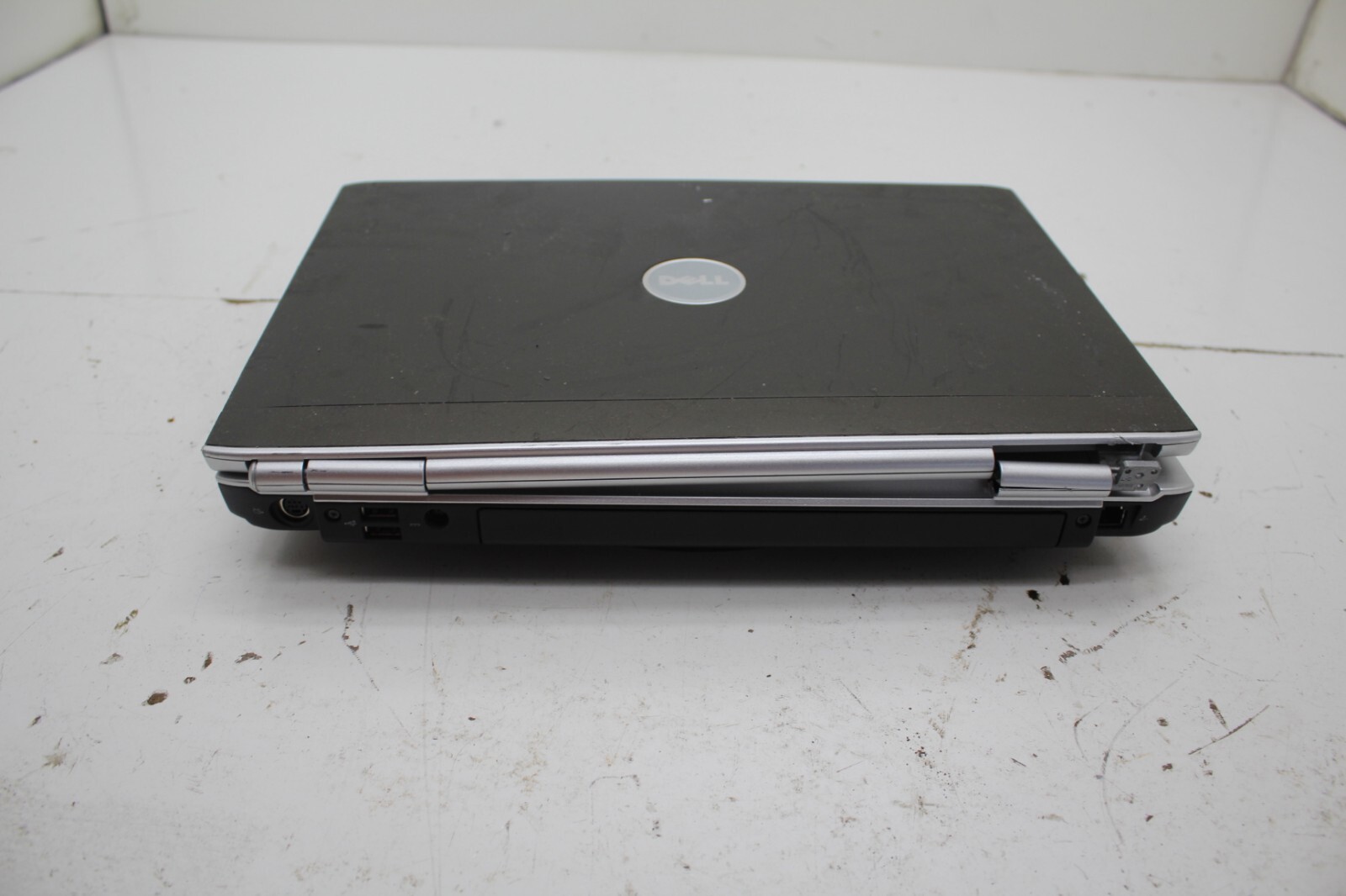 Dell Inspiron 1520 Core 2 Duo 3GB Ram – No HDD, Bad Battery – Screen issue-Parts