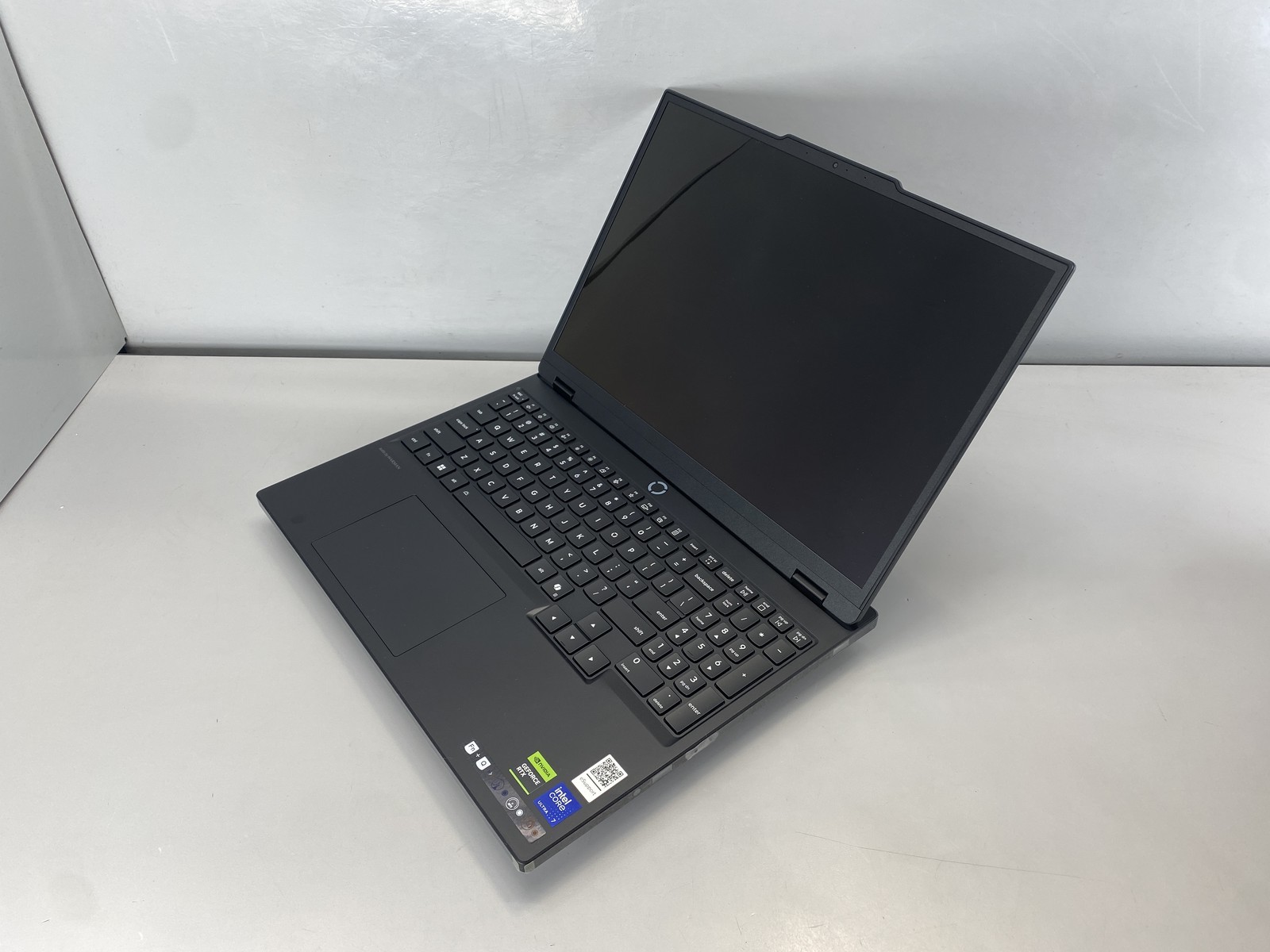 Lenovo Laptop Legion 5 15IAX10 15″ Intel Core Ultra 7 255HX 1TB RTX 5070
