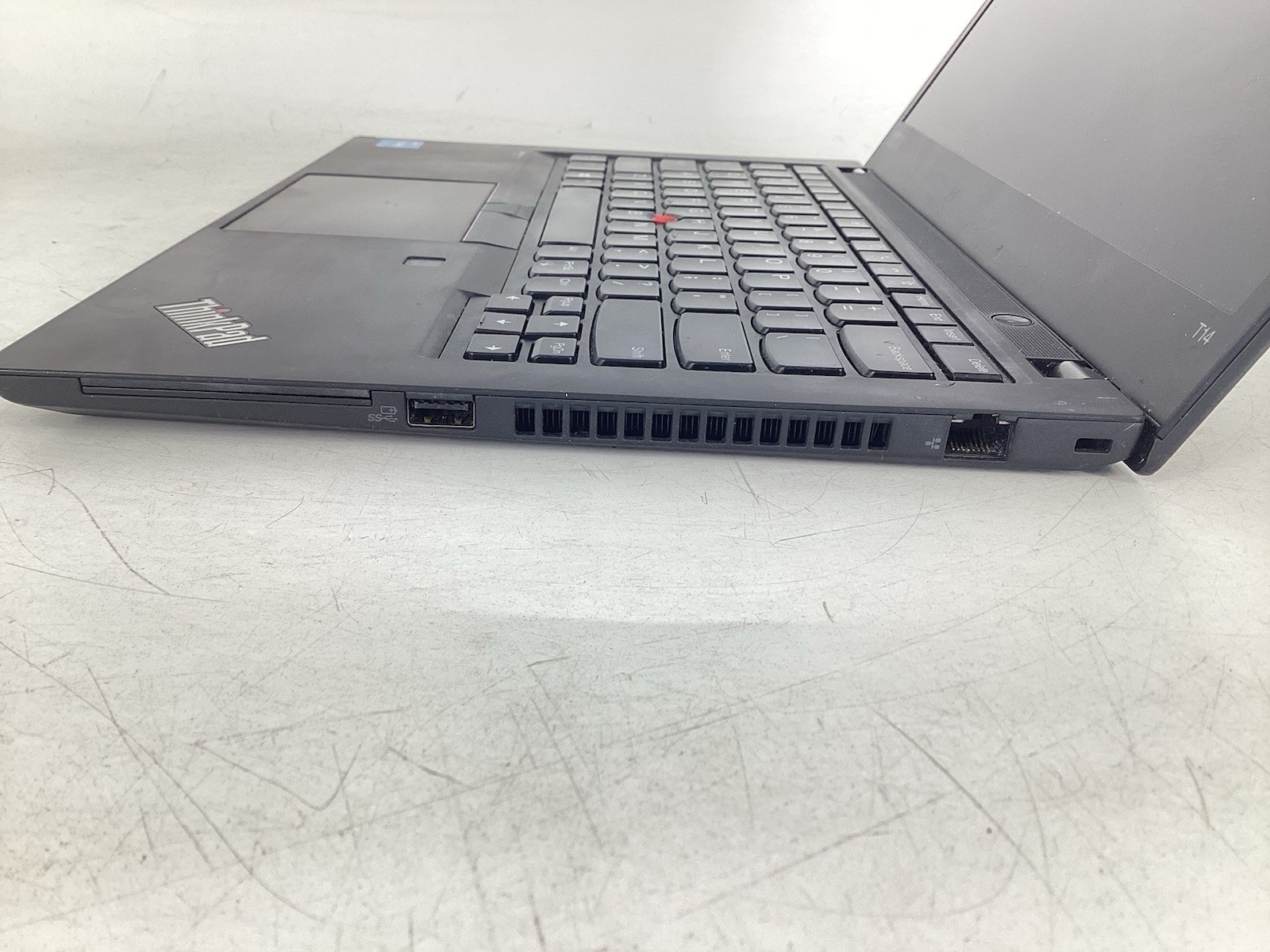 Lenovo ThinkPad T14 Gen 2 14″ (i5-1145G7 @2.4GHz, 8GB RAM, No SSD/OS) *Read