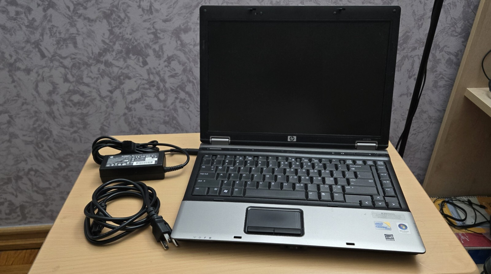 HP Compaq 6530b Intel Core 2 Duo CPU P8400 @2.26GHz