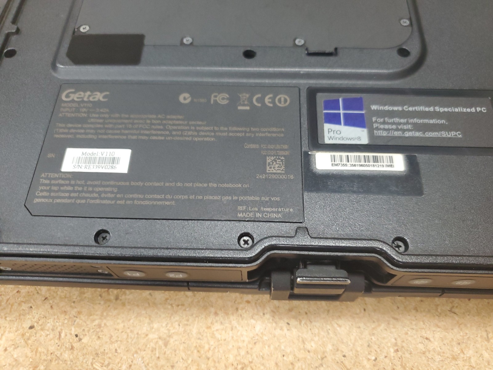 GETAC V110 Laptop Tablet Touch Screen i5-4300U 1.90GHz 8gB No HDD 9684hrs